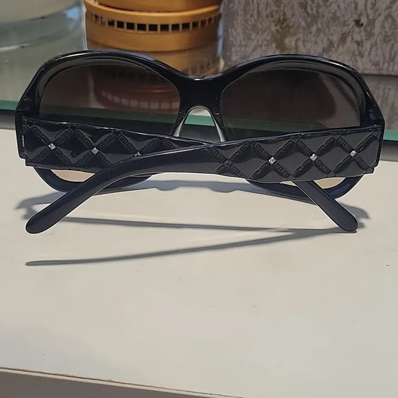 Versace 4154-B GB 1/13 Versace 4154b Sunglasses main image 2
